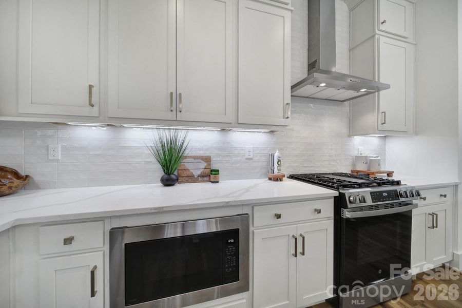 Furnished interior view inside a new home in , Fort Mill (Image 5).