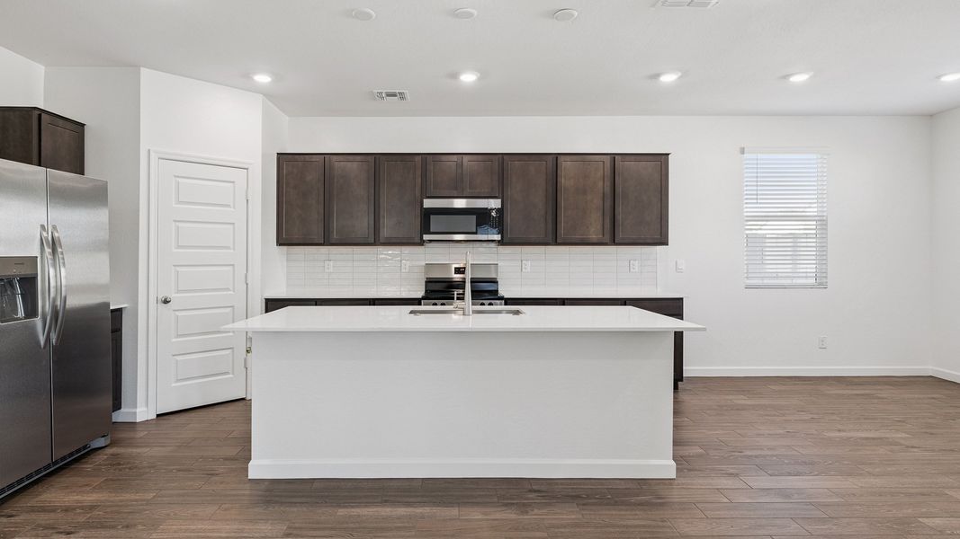 Furnished interior view inside a new home in Apache Farms, Buckeye (Image 4).