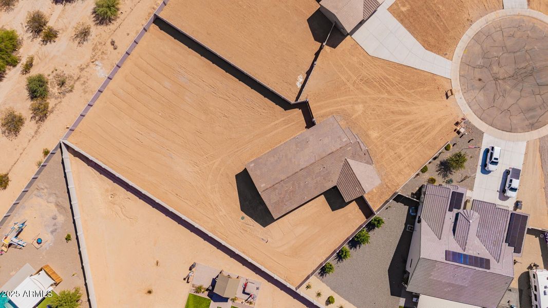 07 - Loma Drone 07 - Loma Drone