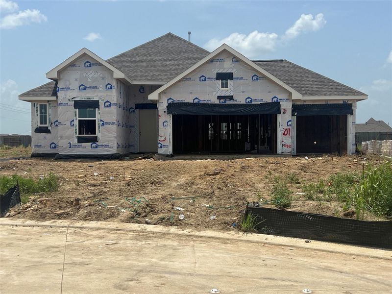 One story home with 4 beds, 3 baths, and 3 car garage One story home with 4 beds, 3 baths, and 3 car garage