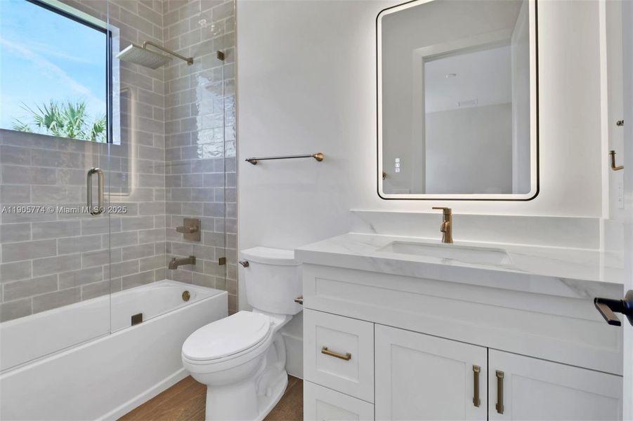 Furnished interior view inside a new home in , Naples (Image 8).