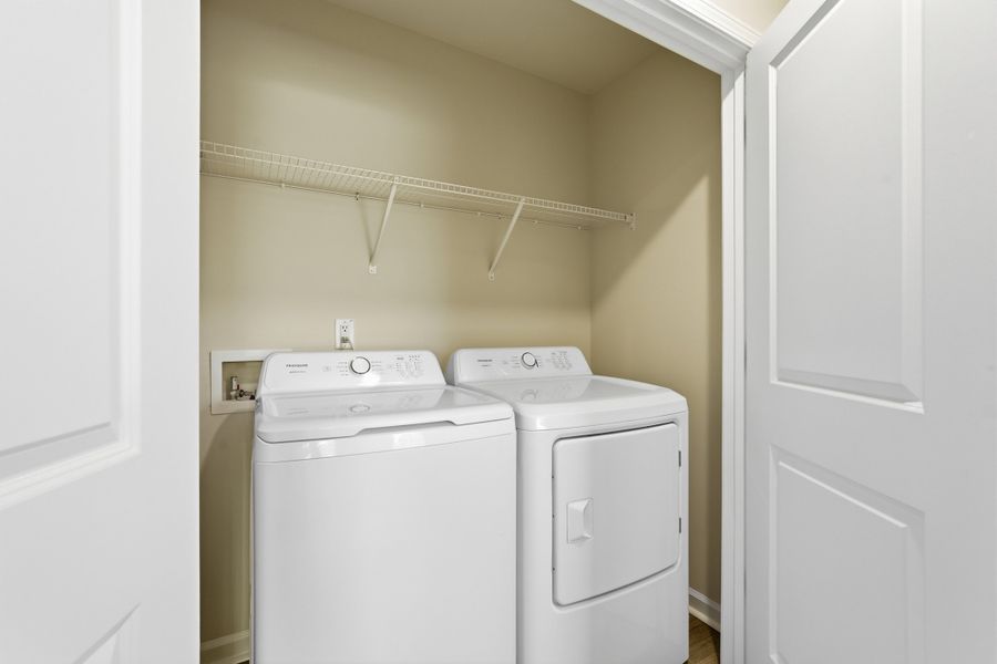 Representative interior finishes for a home built from the Aspen 3 Exterior by McGuinn Homes in Liberty Village, Hinesville (Image 18).