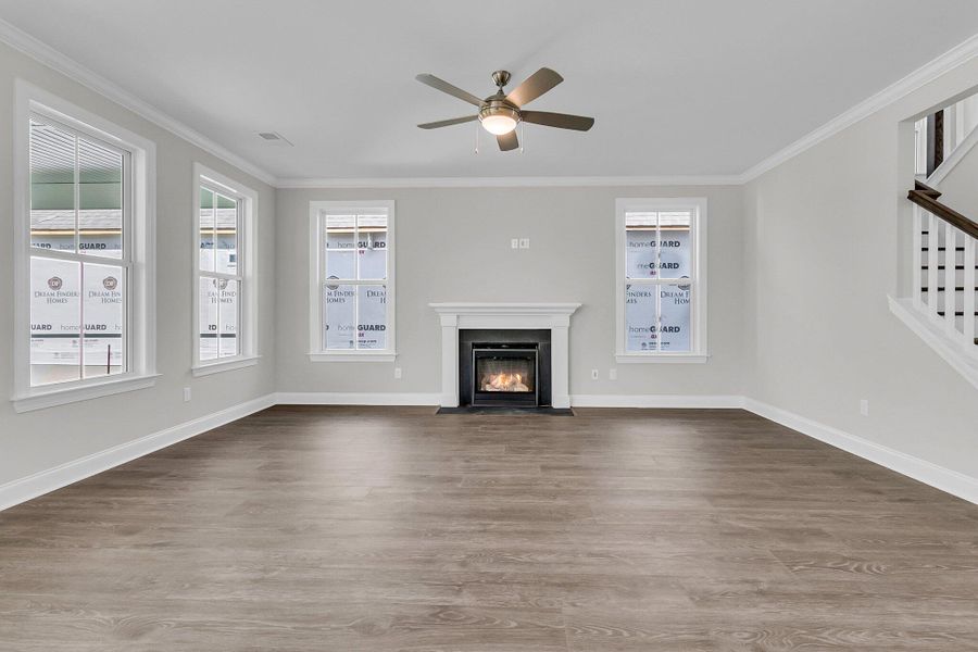 Spacious, unfurnished interior of a new home in Tidewater at Lakes of Cane Bay, Summerville (Image 24). Spacious, unfurnished interior of a new home in Tidewater at Lakes of Cane Bay, Summerville (Image 24).