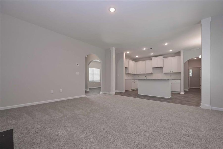 Spacious, unfurnished interior of a new home in , Villa Rica (Image 14). Spacious, unfurnished interior of a new home in , Villa Rica (Image 14).