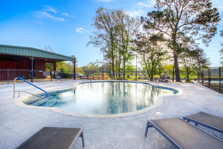 Community amenities in , New Waverly (Image 9). Community amenities in , New Waverly (Image 9).