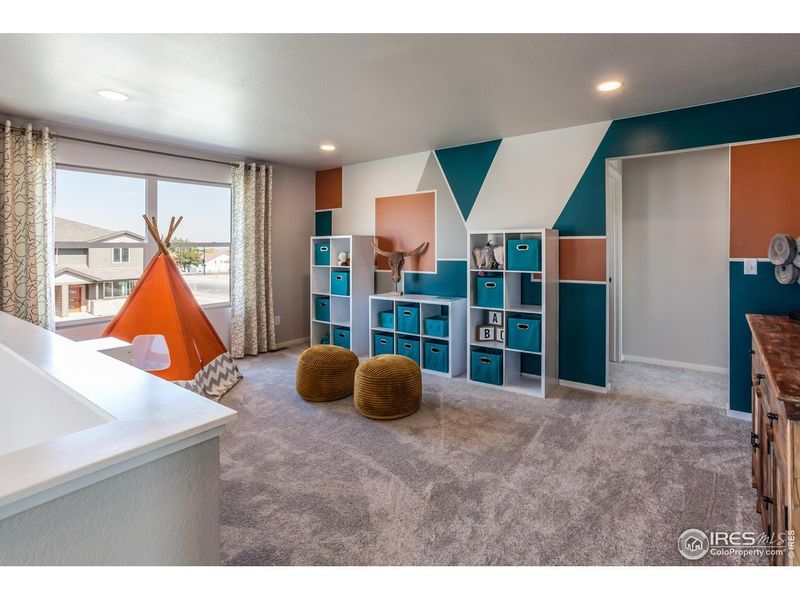 Furnished interior view inside a new home in Prairie Song, Windsor (Image 3).