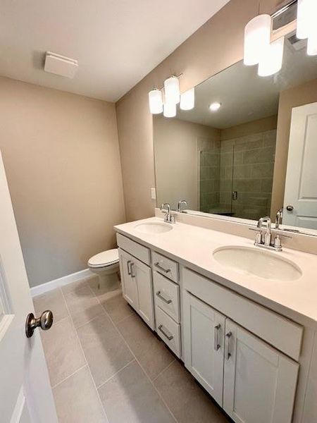 Furnished interior view inside a new home in Wilkins Walk, Mableton (Image 12). Furnished interior view inside a new home in Wilkins Walk, Mableton (Image 12).