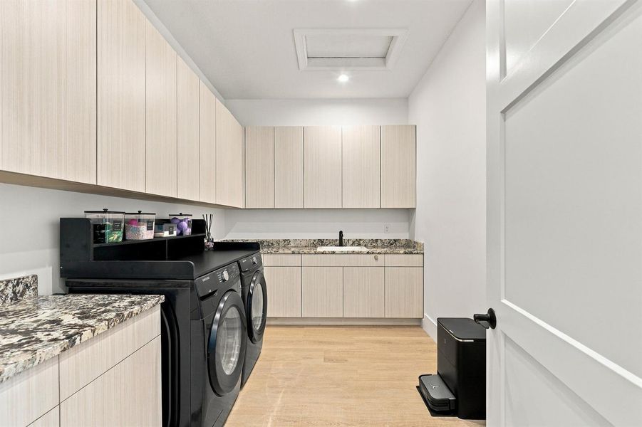 Spacious Laundry Room Spacious Laundry Room