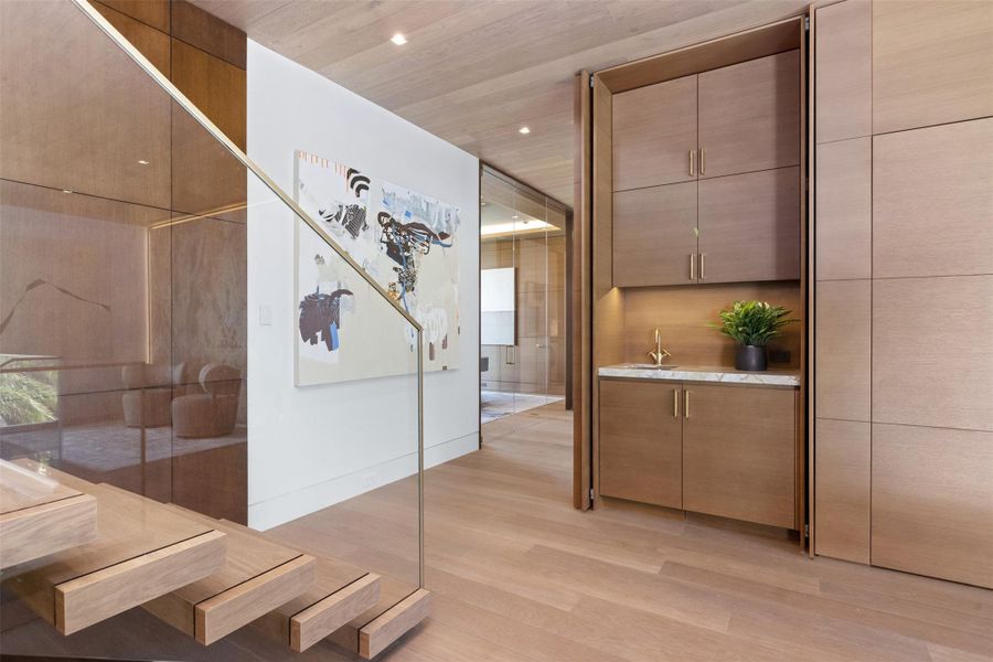 Furnished interior view inside a new home in , Fort Lauderdale (Image 71).