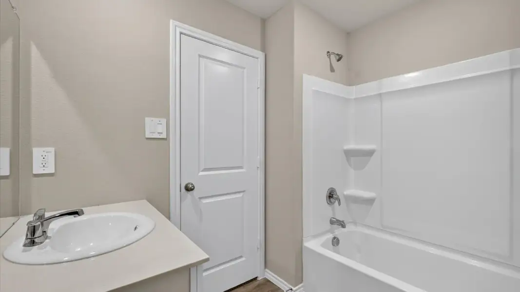 Image 39 of a home in Longhorn Estates.
