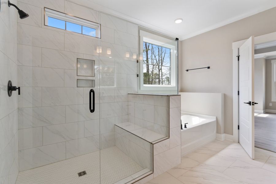 Representative furnished interior of a home built from the Aberdeen by Hunter Quinn Homes in Greenwood County Homes, Ninety Six (Image 9).