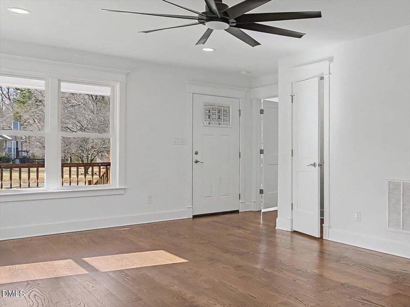 18-Half Bath 18-Half Bath