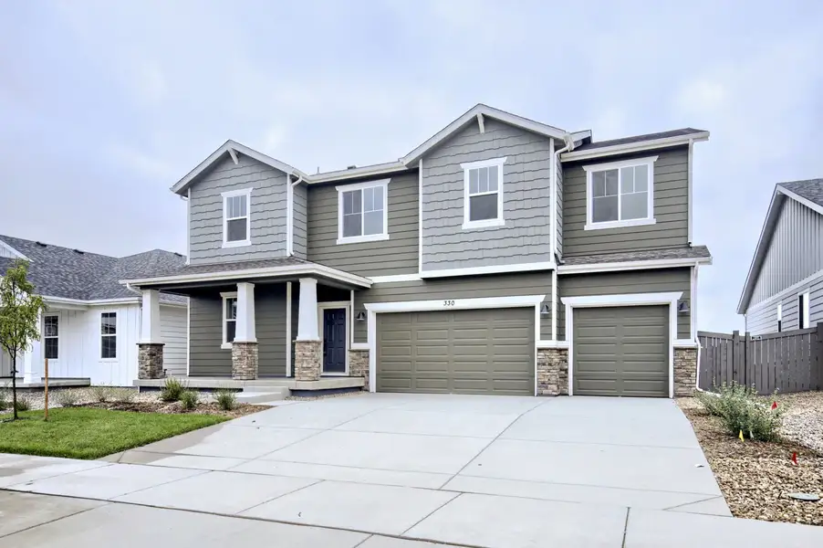 New Home in Berthoud, CO.  - Slide 3
