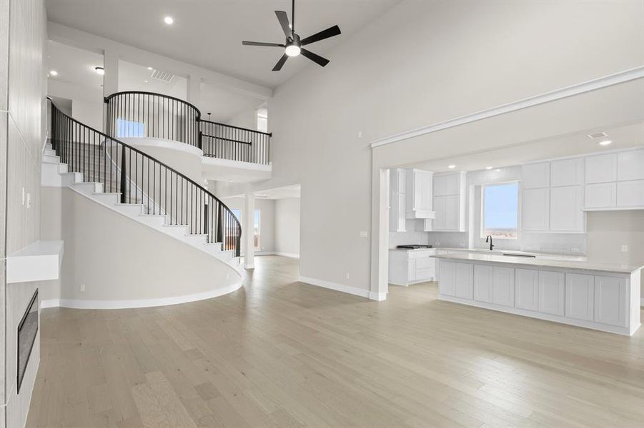 10. 9916 Polo Pitch - Family (3)