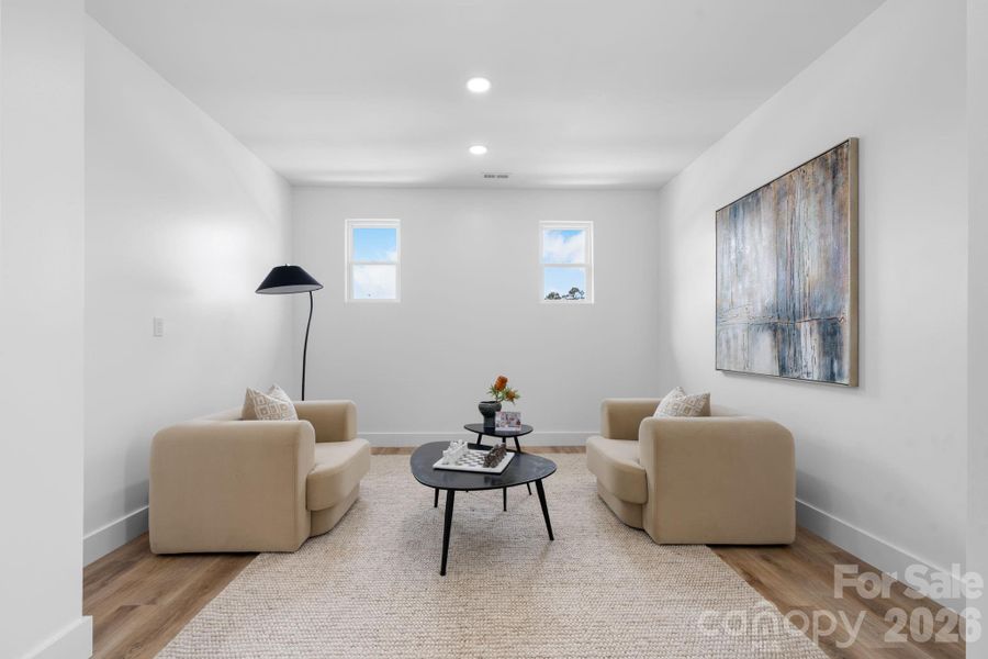 Can be converted into a walk-in closet