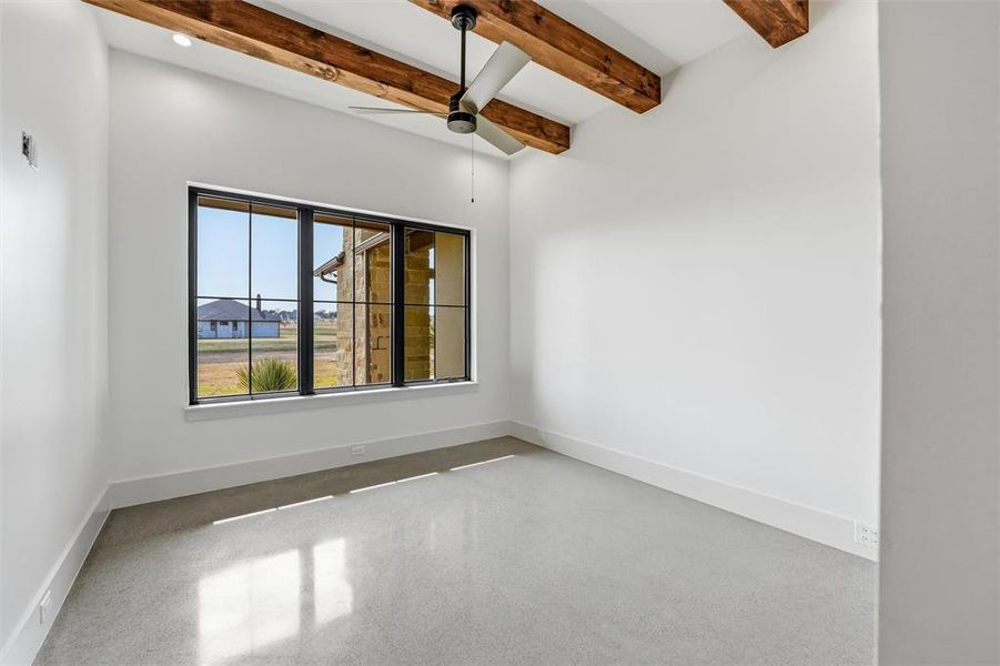 Spacious, unfurnished interior of a new home in Summit Ranch, Aledo (Image 35). Spacious, unfurnished interior of a new home in Summit Ranch, Aledo (Image 35).