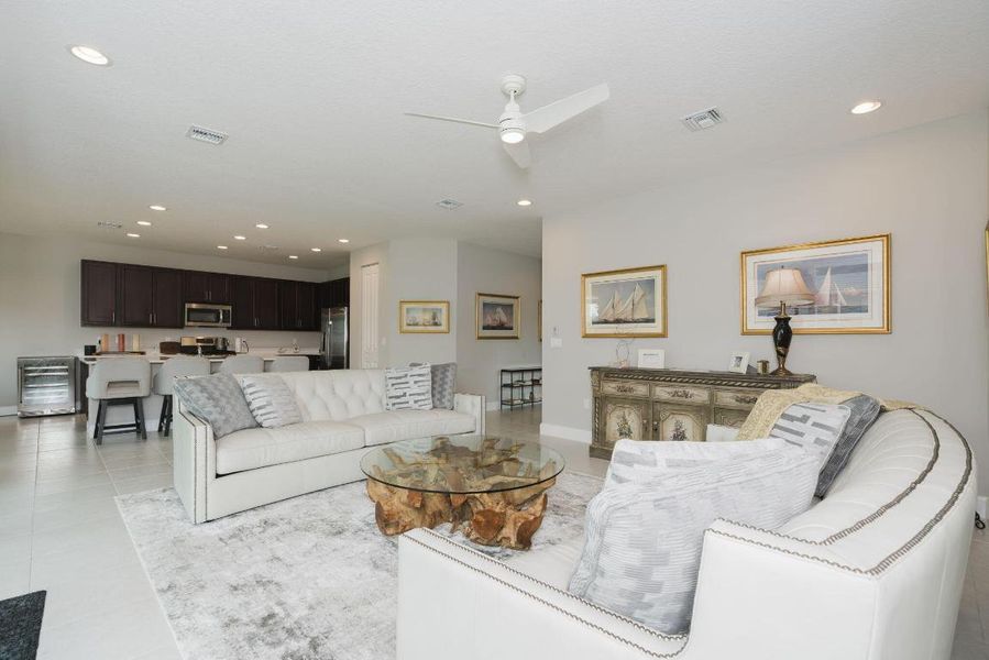 28-web-or-mls-iPixx_01_8