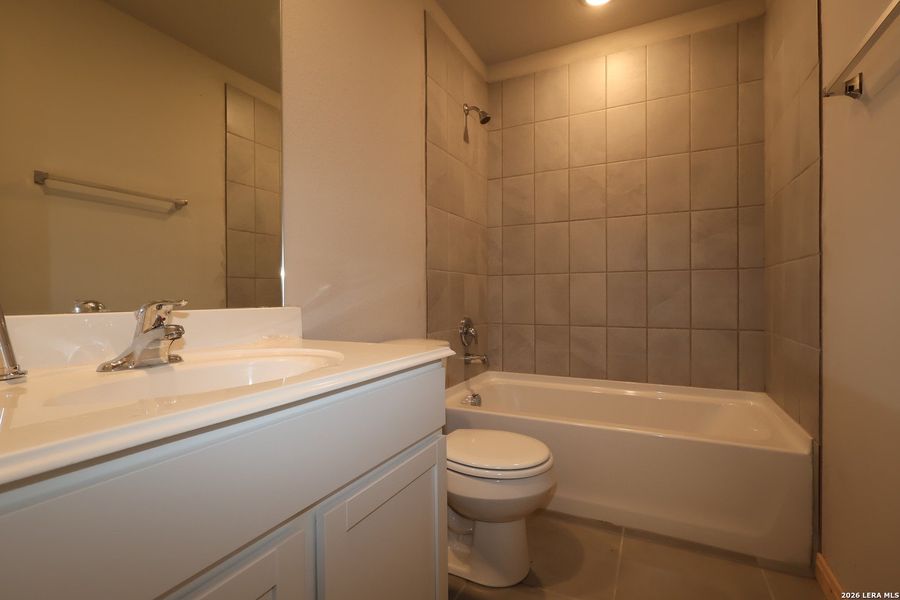 Furnished interior view inside a new home in Paloma Park, Converse (Image 5).