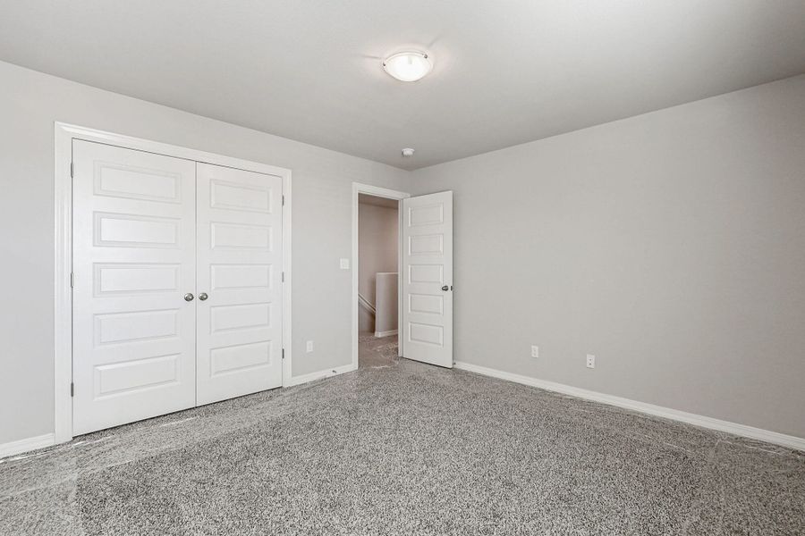 Spacious, unfurnished interior of a new home in Emerald Estates, Horizon City (Image 17). Spacious, unfurnished interior of a new home in Emerald Estates, Horizon City (Image 17).