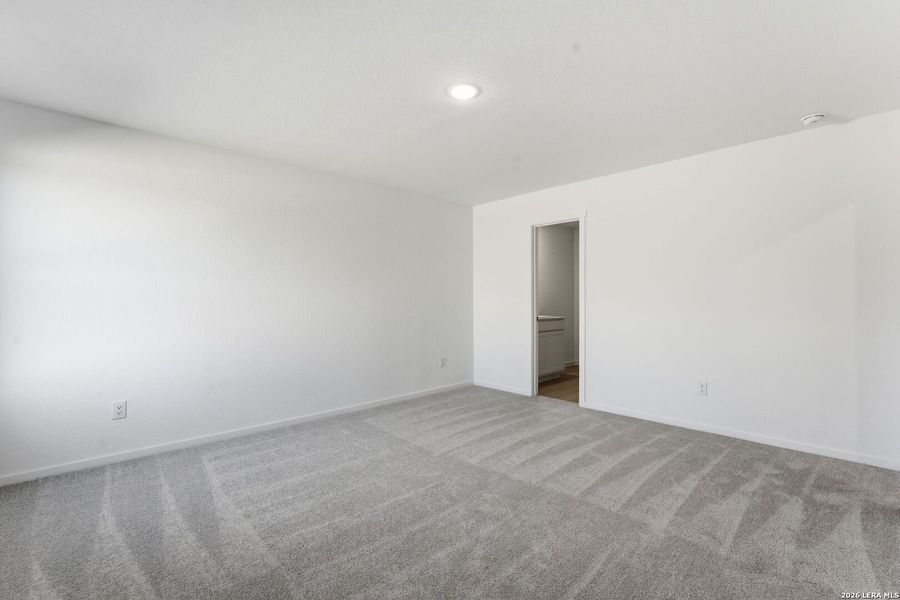 Spacious, unfurnished interior of a new home in , New Braunfels (Image 20). Spacious, unfurnished interior of a new home in , New Braunfels (Image 20).