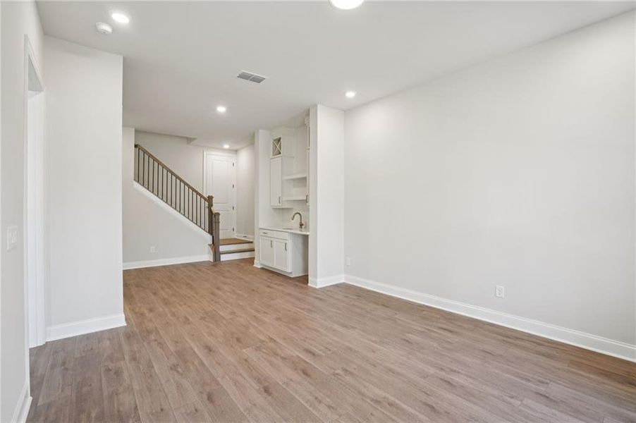 Spacious, unfurnished interior of a new home in Waterside Townhomes, Peachtree Corners (Image 33).