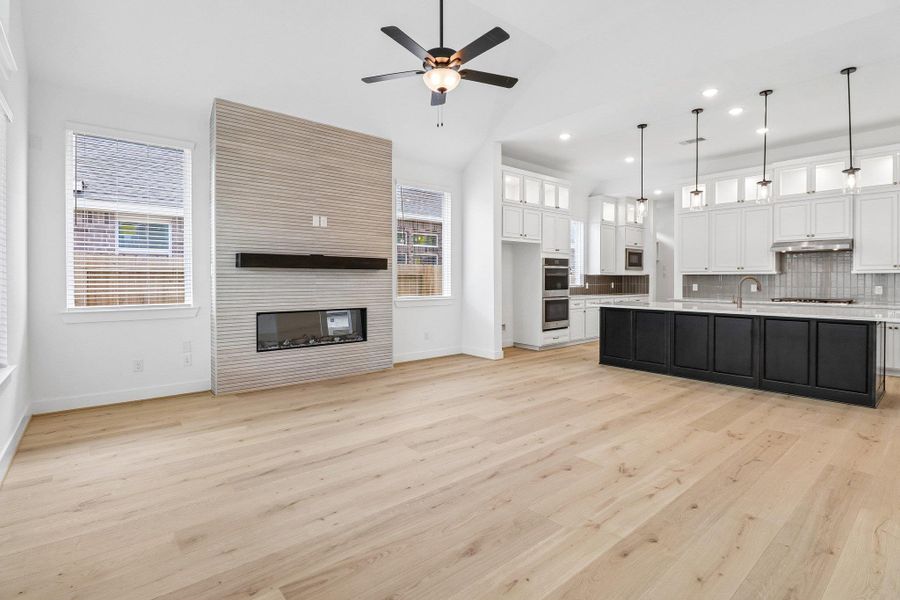 REPRESENTATIVE OF FLOOR PLAN ONLY