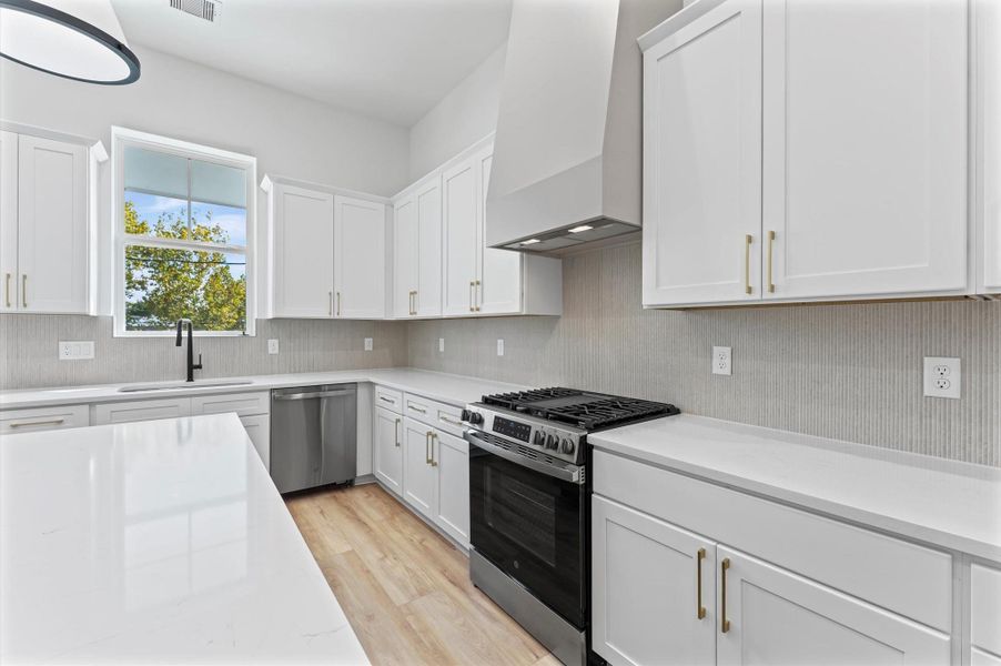 Furnished interior view inside a new home in , Houston (Image 11).
