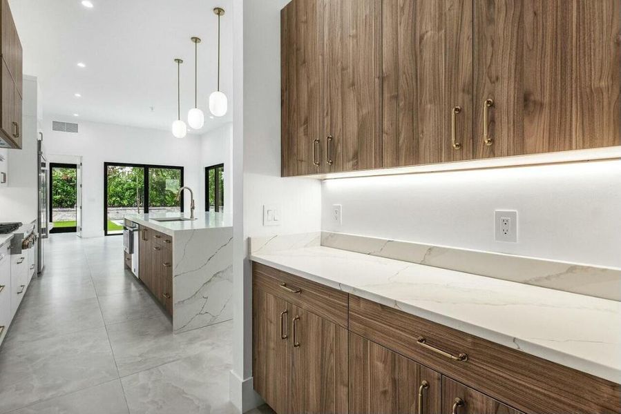 COFFEE AND KITCHEN COFFEE AND KITCHEN