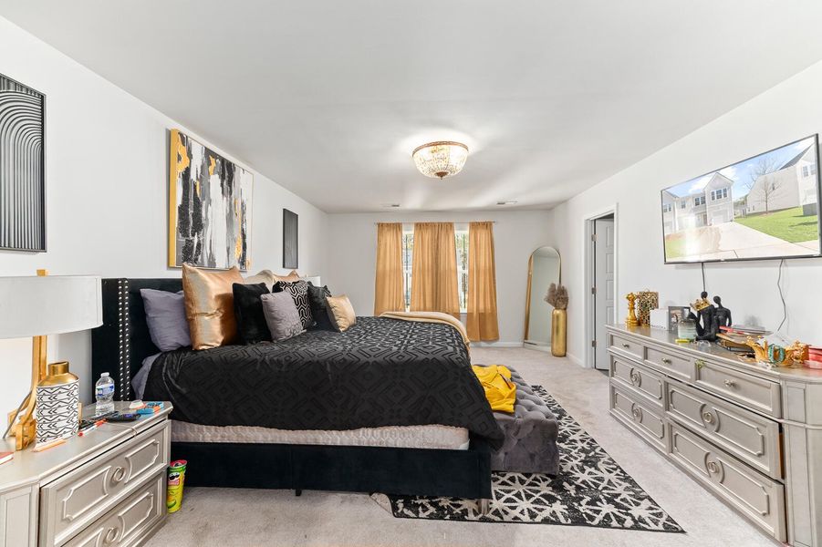 Furnished interior view inside a new home in , Charleston (Image 6).