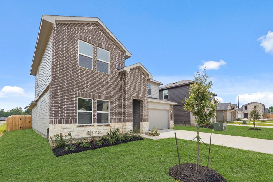 Image 23 of a home in Grand Pines.