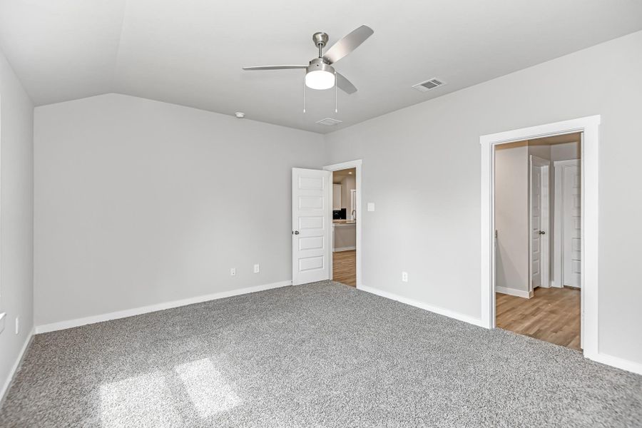 Spacious, unfurnished interior of a new home in , Sour Lake (Image 16). Spacious, unfurnished interior of a new home in , Sour Lake (Image 16).