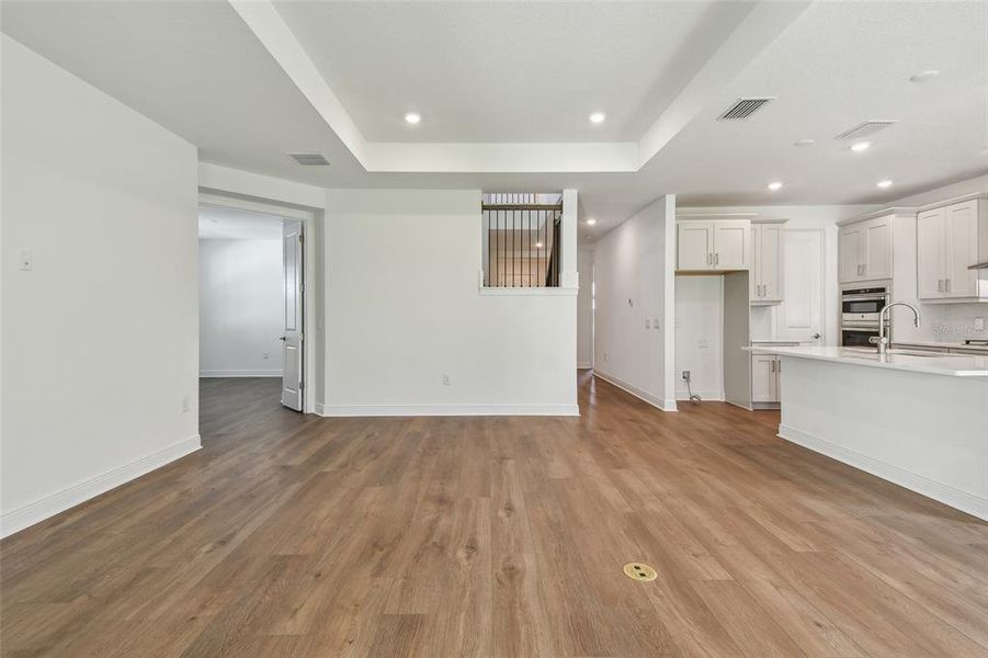 Spacious, unfurnished interior of a new home in Grand Park, Sarasota (Image 33). Spacious, unfurnished interior of a new home in Grand Park, Sarasota (Image 33).