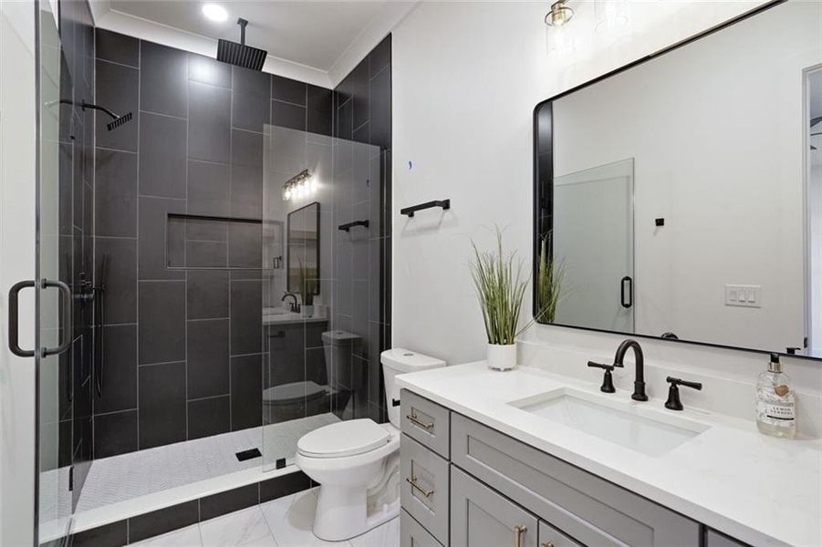 Furnished interior view inside a new home in , Grayson (Image 29).