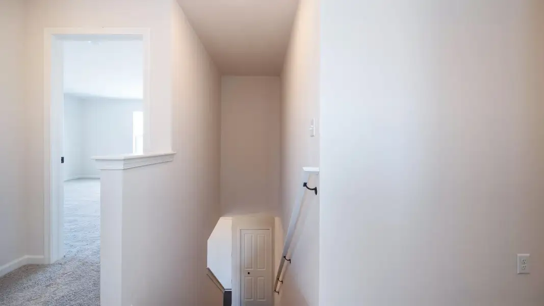 Representative unfurnished interior of a home built from the The Kettering by Norfolk Homes in Offsite Builds Southern Michigan, Ann Arbor (Image 41).