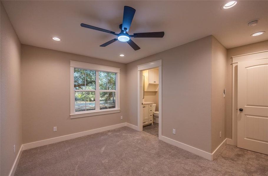 Spacious, unfurnished interior of a new home in , Waco (Image 19).