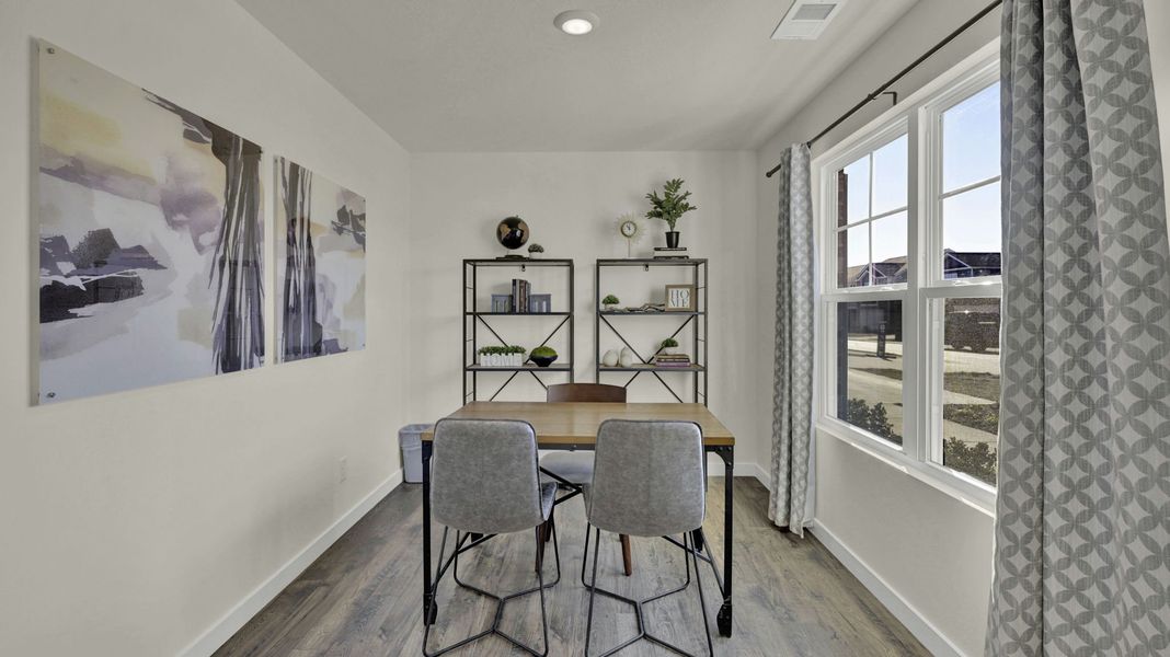 Representative furnished interior of a home built from the Hanover by D.R. Horton in The Preserve at Davis Place, Athens (Image 6).