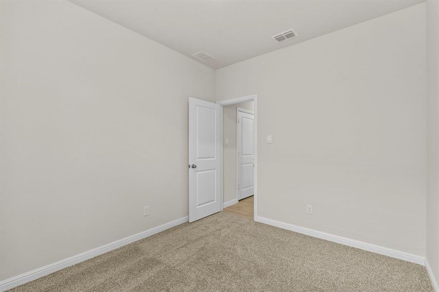 Spacious, unfurnished interior of a new home in Terra Trace, Fort Worth (Image 21).
