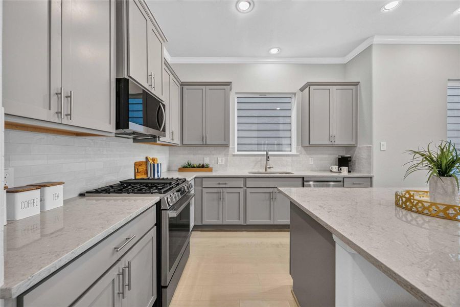 Furnished interior view inside a new home in , Houston (Image 8).