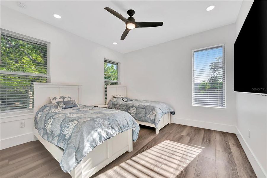 Furnished interior view inside a new home in , Sarasota (Image 10).