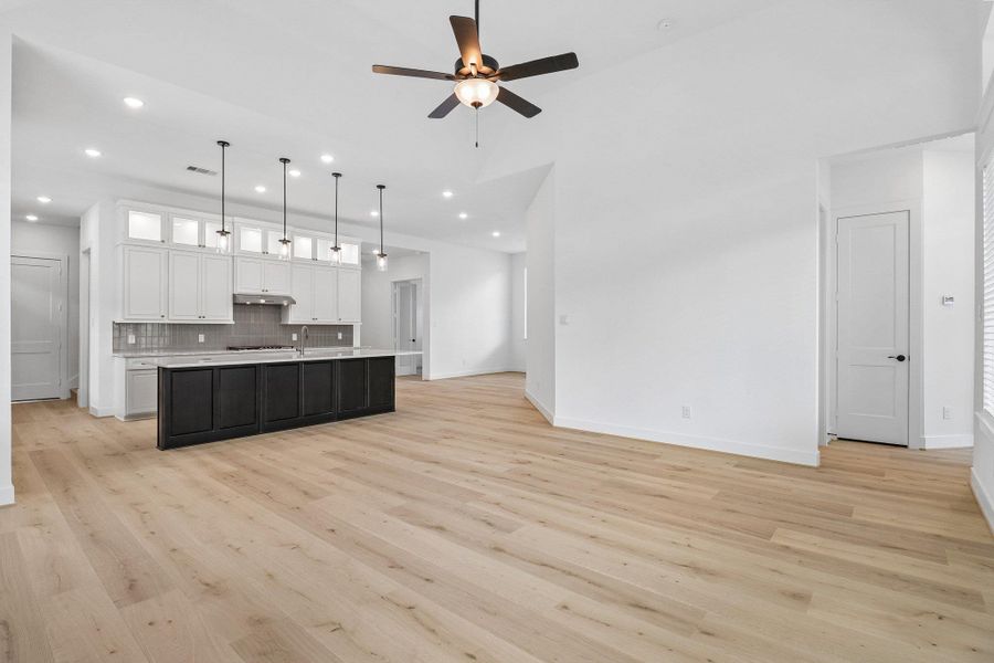 REPRESENTATIVE OF FLOOR PLAN ONLY