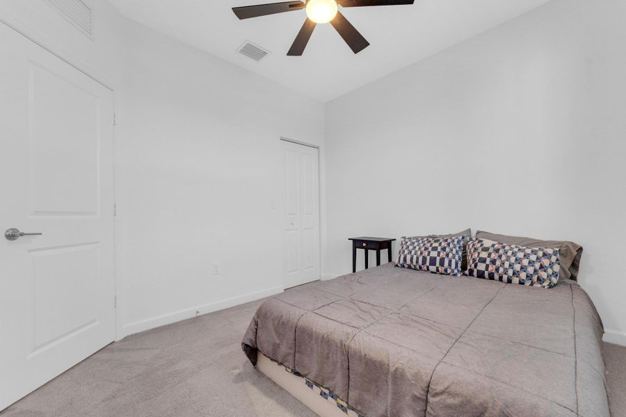 Furnished interior view inside a new home in , Coral Springs (Image 6).