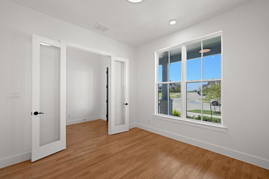 Spacious, unfurnished interior of a new home in Fields - 50' Lots, Frisco (Image 31). Spacious, unfurnished interior of a new home in Fields - 50' Lots, Frisco (Image 31).