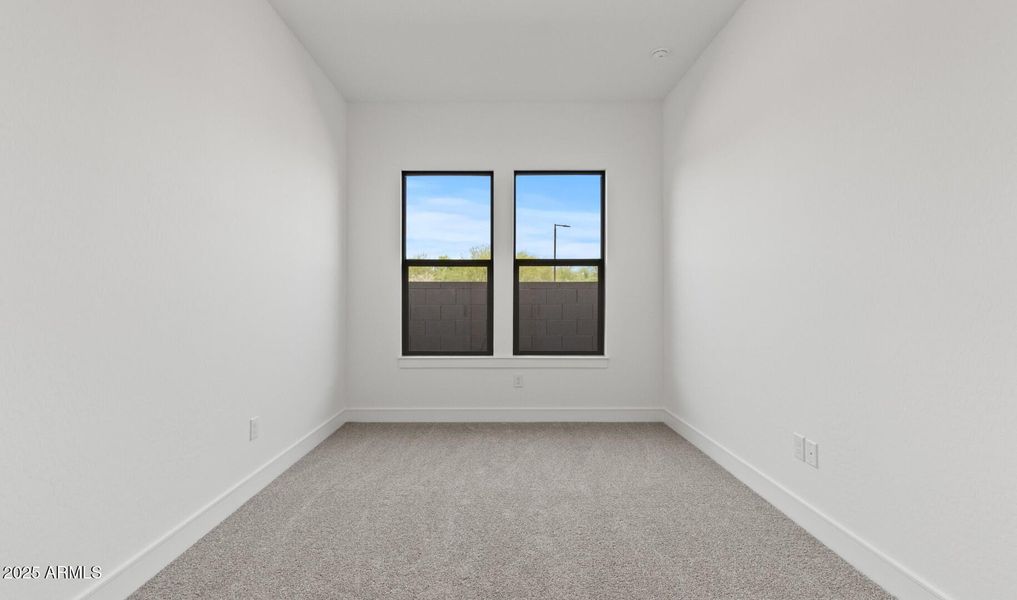 Edgewood Lot #1 Home Office 2 (Large)