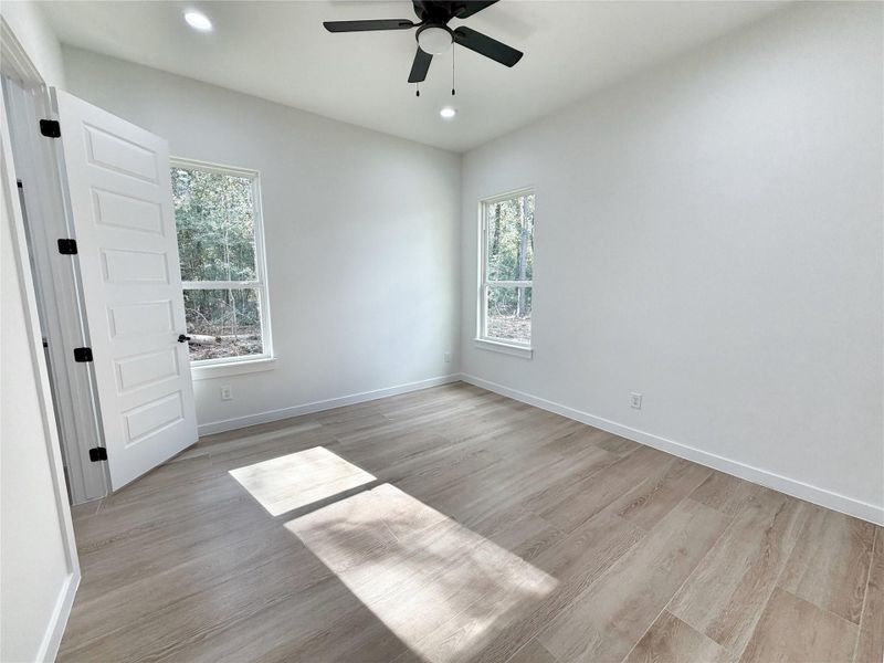 Spacious, unfurnished interior of a new home in , Dayton (Image 18).