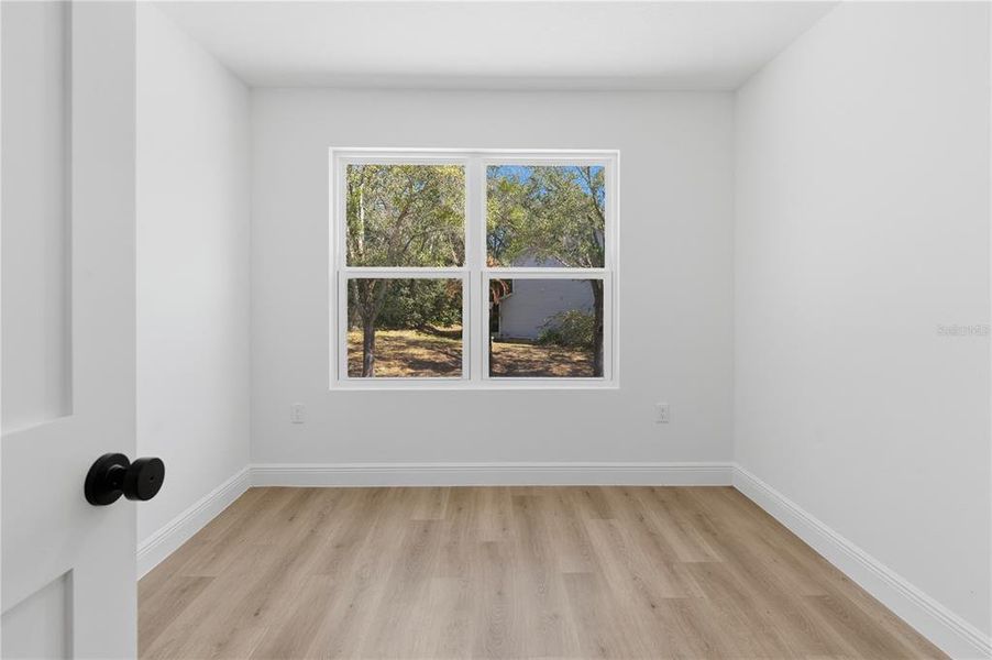 Spacious, unfurnished interior of a new home in , Altamonte Springs (Image 19).