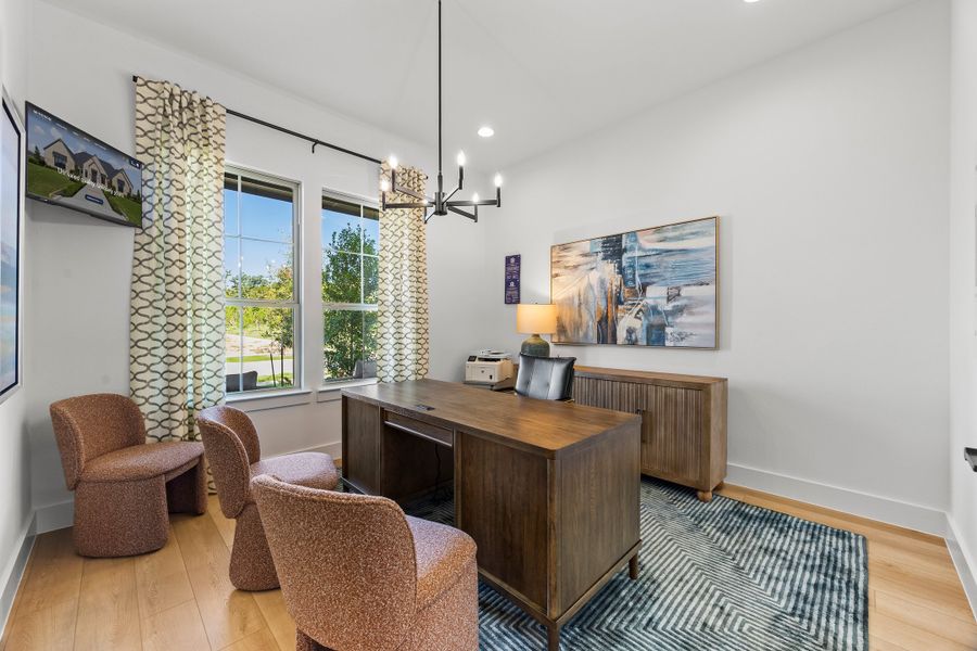 Representative furnished interior of a home built from the Lufkin by Windsor Homes in Oak Ridge Park, Corinth (Image 9).