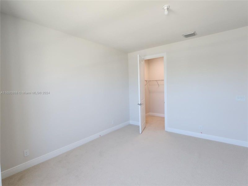 upstairs bedroom next to hall full bath