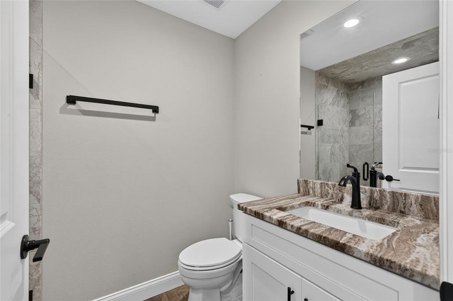 Furnished interior view inside a new home in , Winter Haven (Image 10).