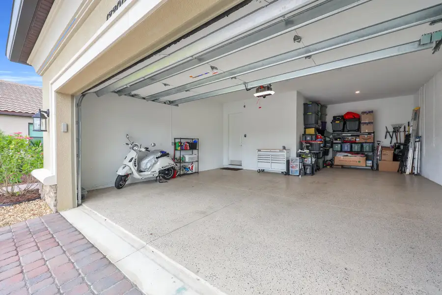 3 Car Garage, Tandem 3 Car Garage, Tandem
