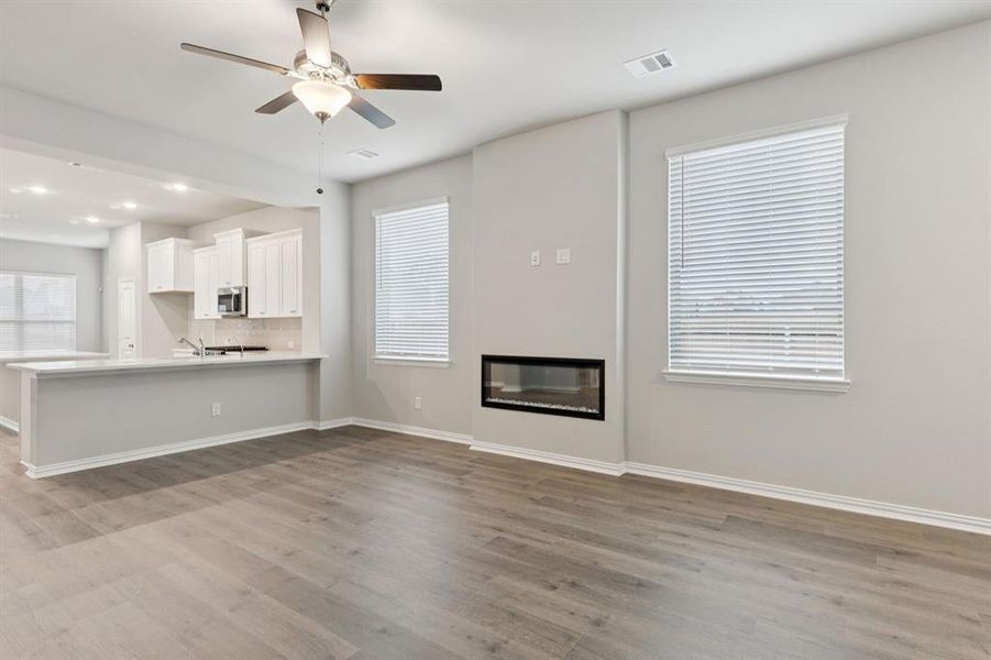 3960 Avendale Drive 3960 Avendale Drive